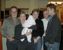 w_family_photo.jpg (82685 bytes)